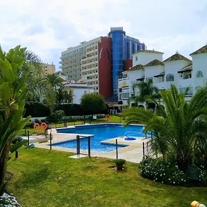 https://apartamento-con-piscina-y-terraza-junto-a-la-playa.es-andalucia.com